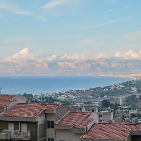 Primo Incanto Apartment *